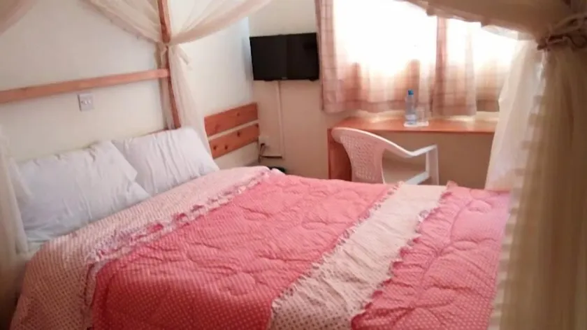 Golden Palm Breeze Hotel - Room