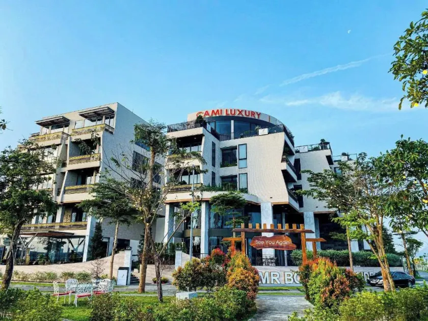 Cami Riverside Resort Da Nang - Image 1