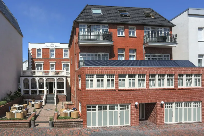 Hotel Strandvilla Janine - Image 1