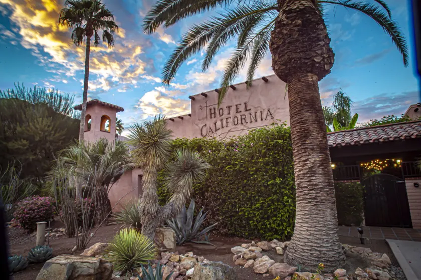 Hotel California - A Town & Desert Boutique Hotel - Image 1