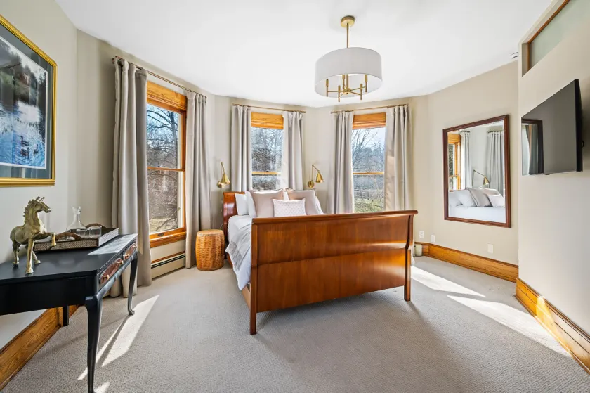 Stratton Creek Inn - Image 1