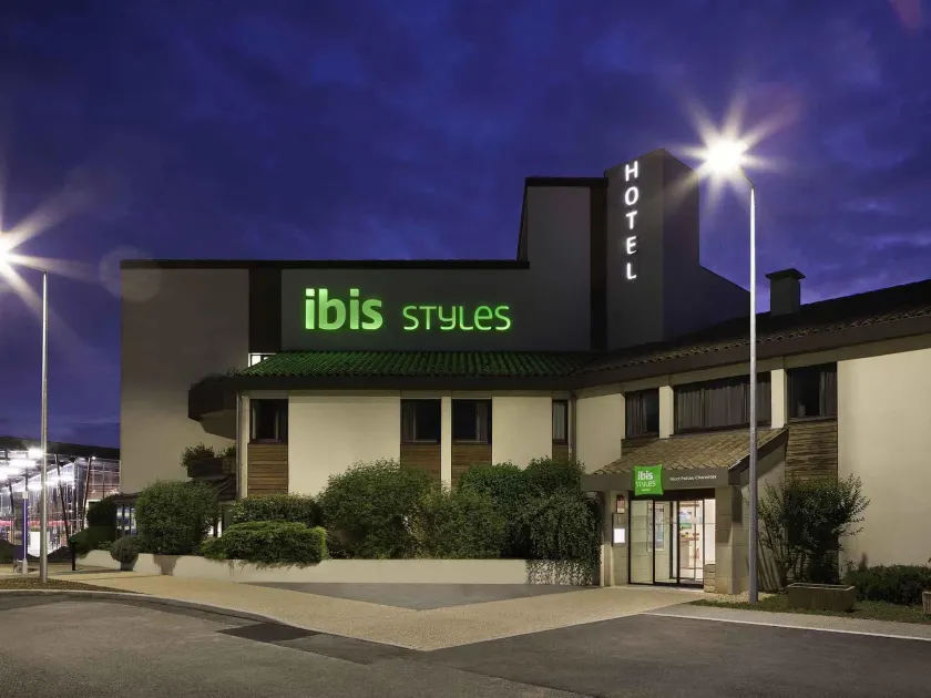 ibis Styles Niort Poitou Charentes - Image 1