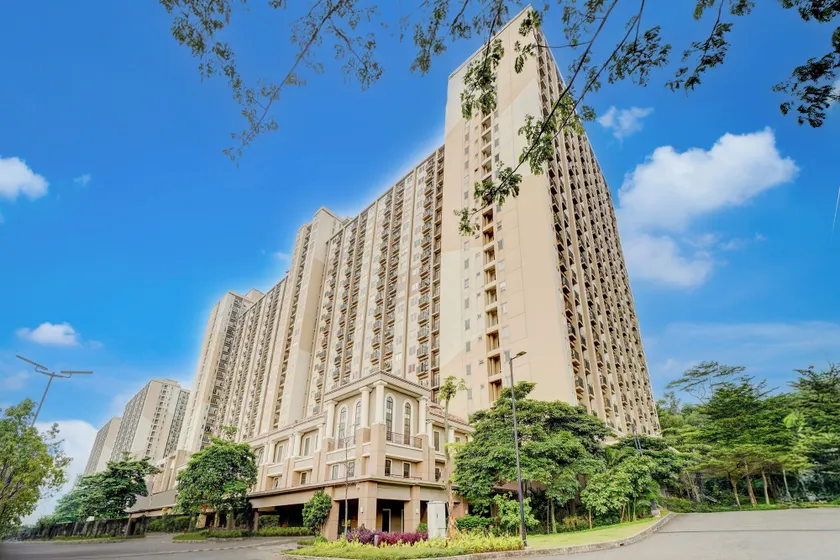 OYO 94838 Dahoma Tower - Image 1