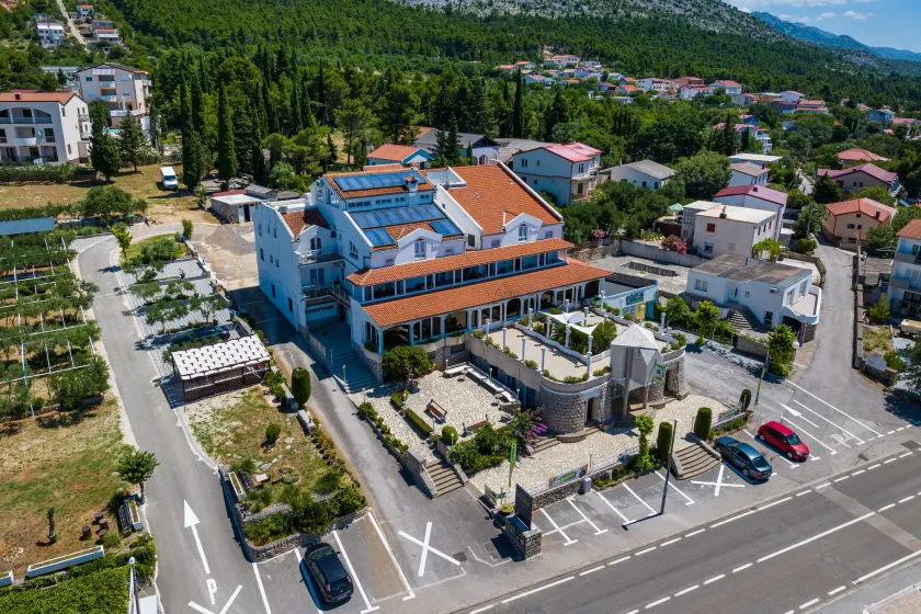 Hotel Vicko - Image 1