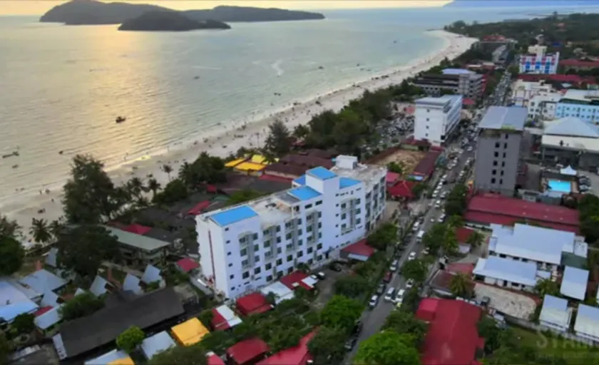 Langkapuri Resort Langkawi - Image 1