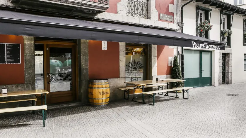 Hotel Piñupe - Image 1