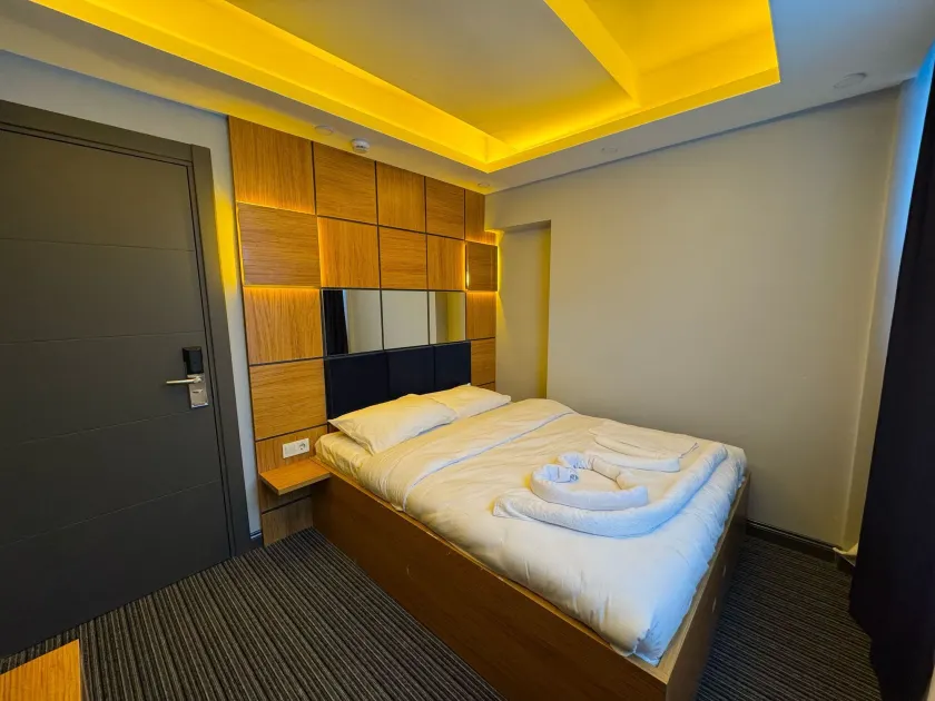 Premium Palace - Image 1