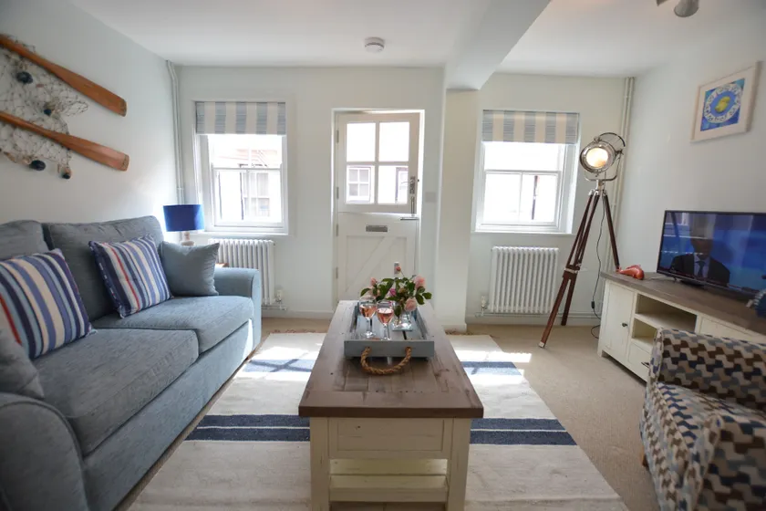 Alinka, Aldeburgh - Image 1