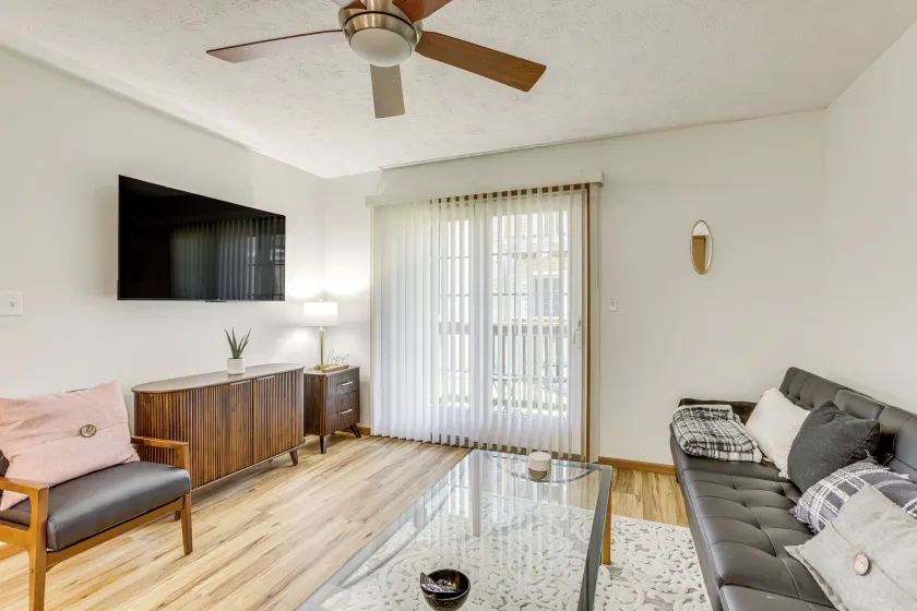 3 Mi to Wvu: Condo w/ Deck in Morgantown - Image 1