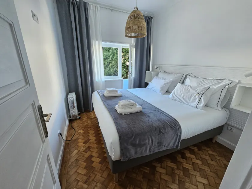 LM art apartments - Image 1
