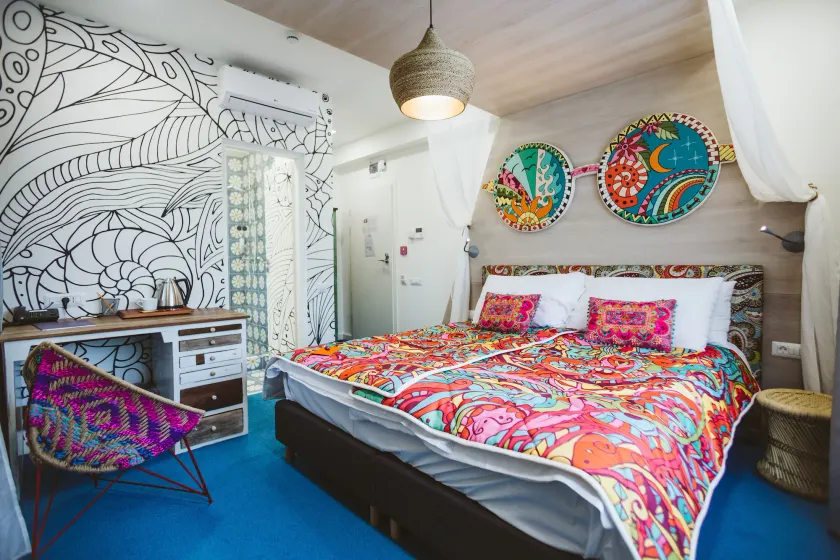 Eloom Hotel - Image 1