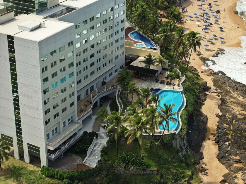 Mercure Salvador Rio Vermelho - Image 1