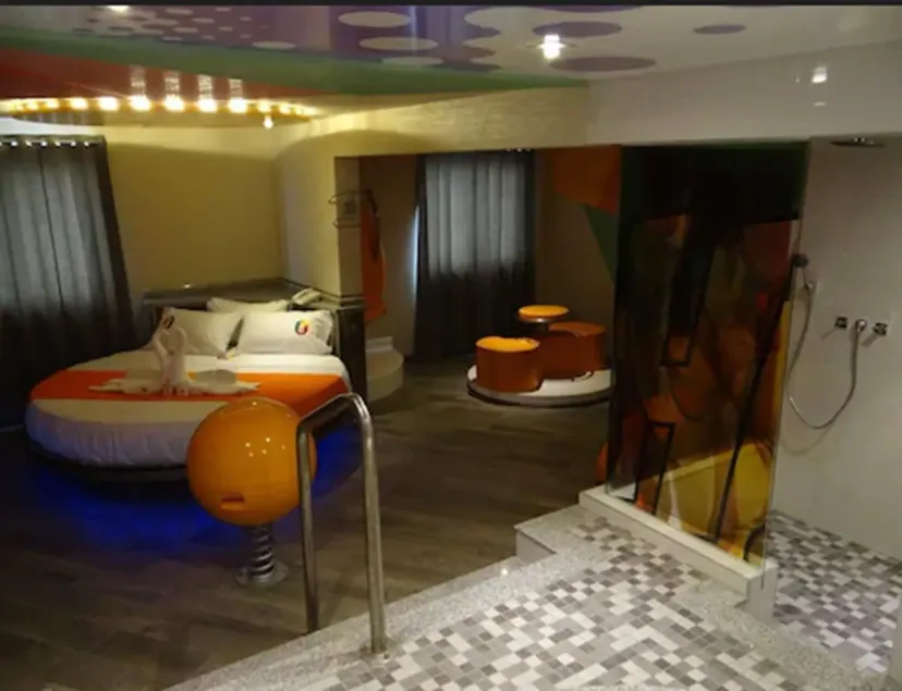 Oh! Oriente Hotel - Image 1