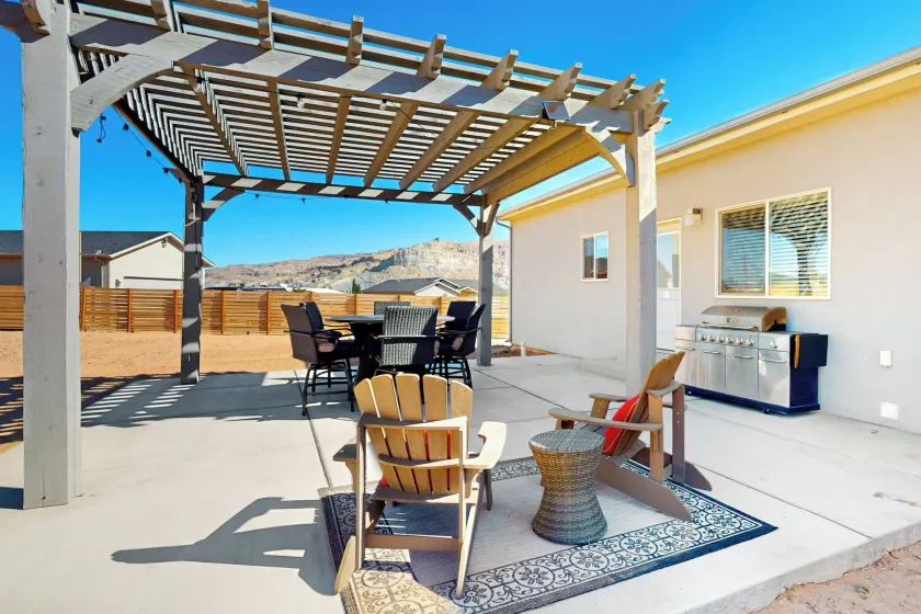 Scenic Home w/ Yard in Big Water, Dogs Welcome! - Image 1