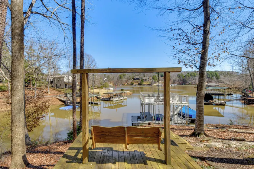 Lake Keowee Family Retreat w/ Private Dock - Image 1