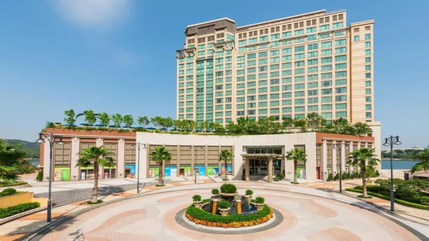 Auberge Discovery Bay Hong Kong - Image 1
