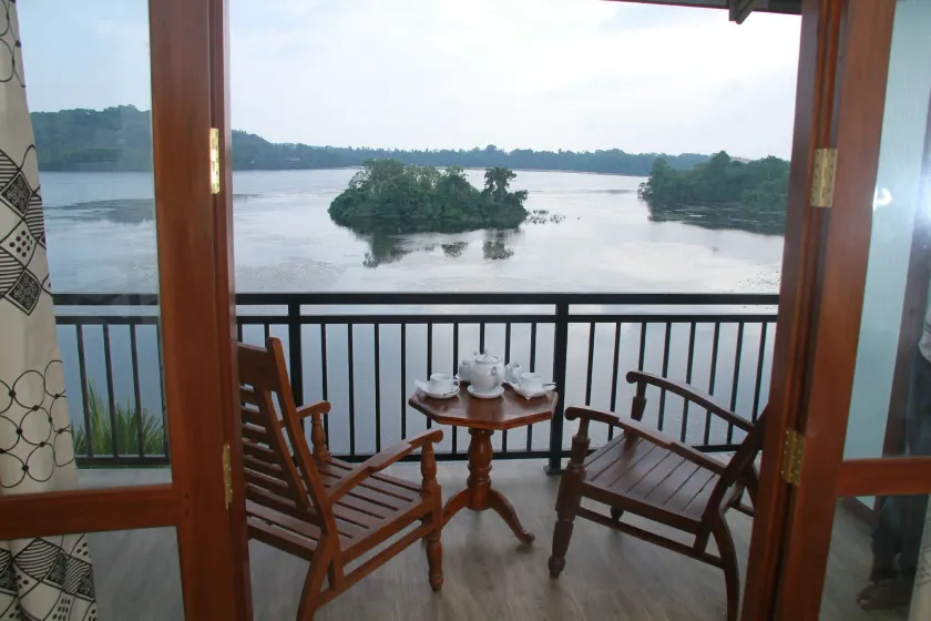 Sanu Lagoon Resort & Spa - Image 1