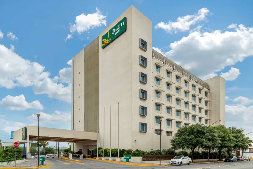Quality Inn Monterrey La Fe - Image 1