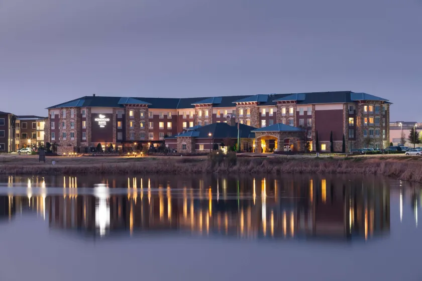 Homewood Suites by Hilton Denton - Image 1