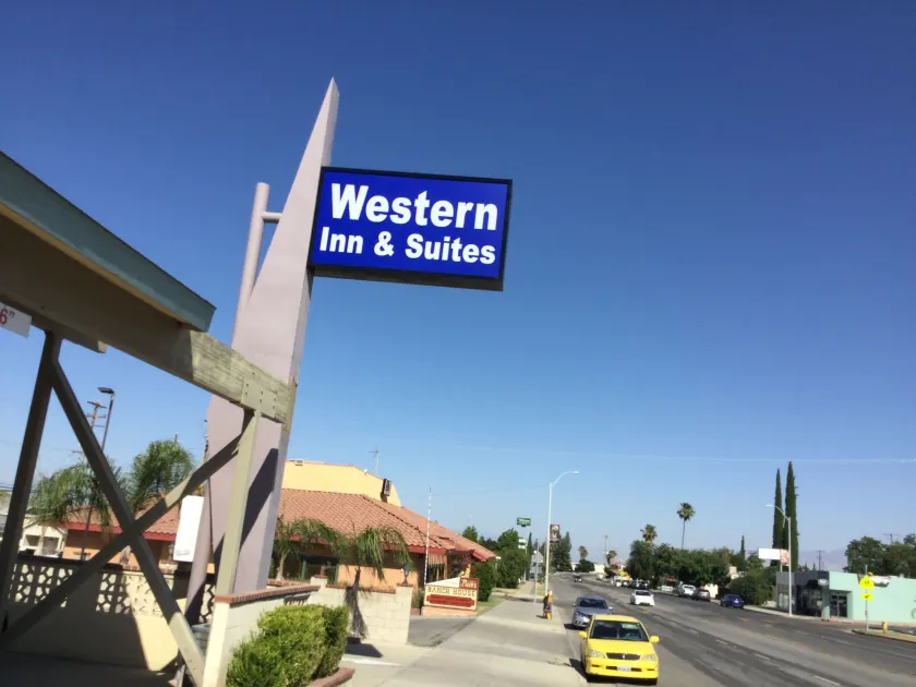 Western Inn & Suites - Image 1