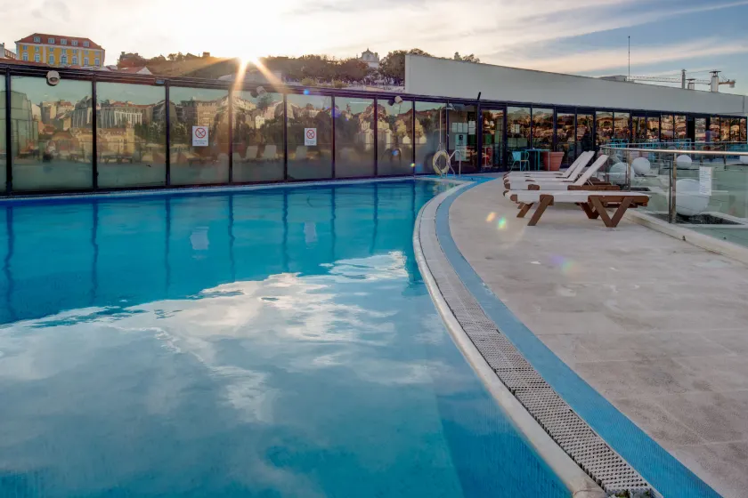 VIP Executive Eden Aparthotel - Image 1