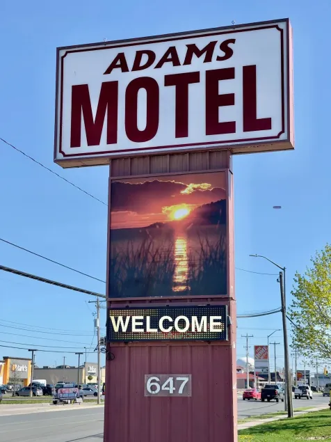 Adams Motel - Image 1