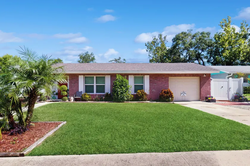 Pool Access! Dog-friendly Retreat 16 Mi to Orlando - Image 1