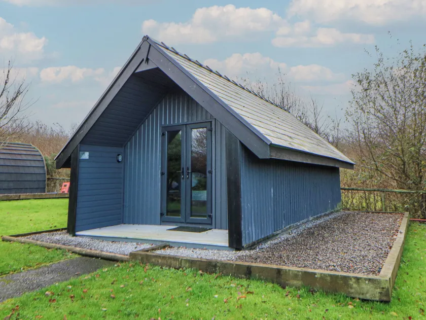 Glamping Tri Pod 3 - Gower - Image 1