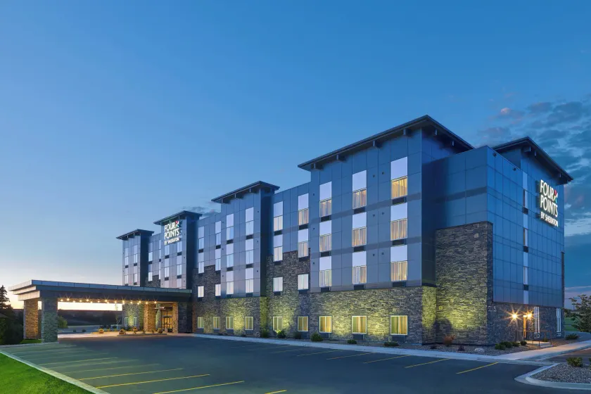 Four Points by Sheraton Williston - Image 1