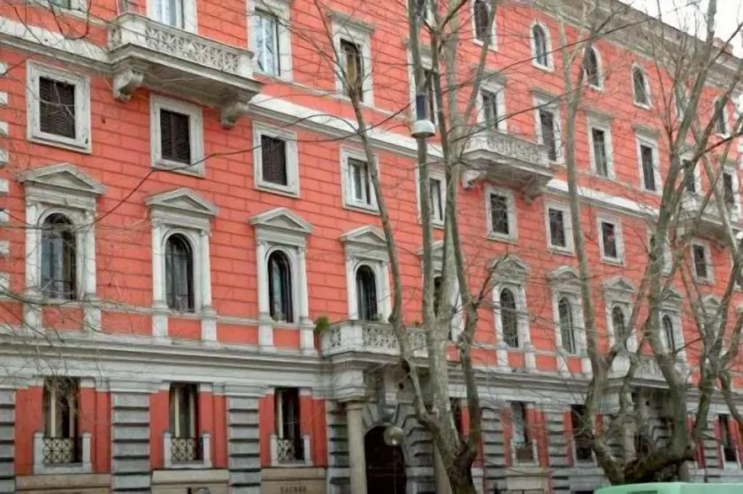 Allegria Cesar - Image 1
