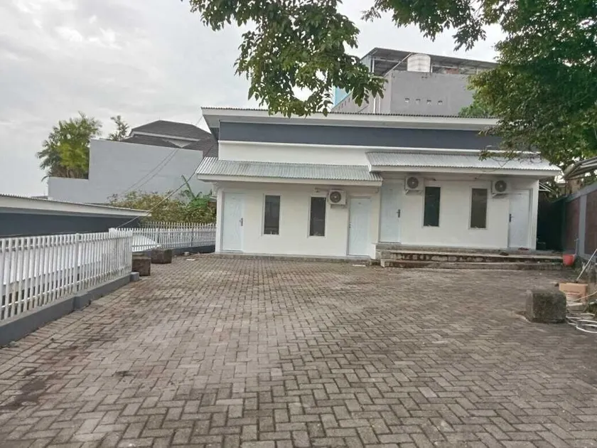 Hotel O 95063 Afifah Syariah Guest House Manado - Image 1