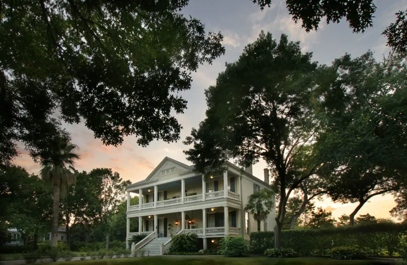 Noble Inns - Image 1
