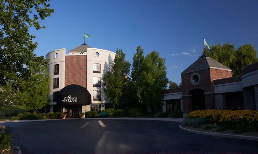 Inn on Woodlake - Image 1