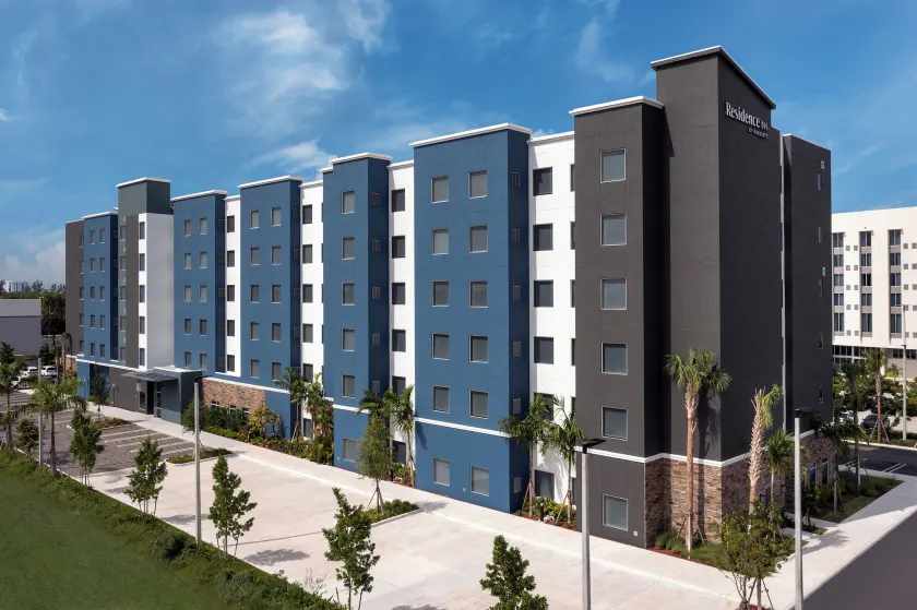 Residence Inn Doral Mall Area - Image 1