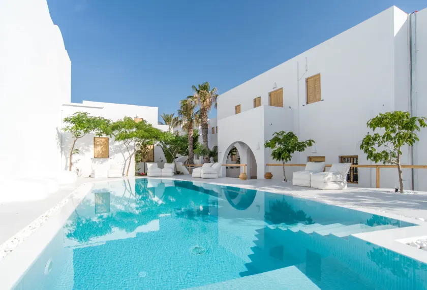 Santorini Crystal Blue Boutique Hotel - Image 1