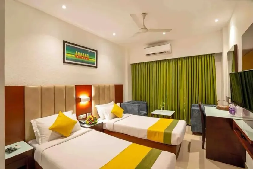 Hotel Hills Park Pathanamthitta - Room