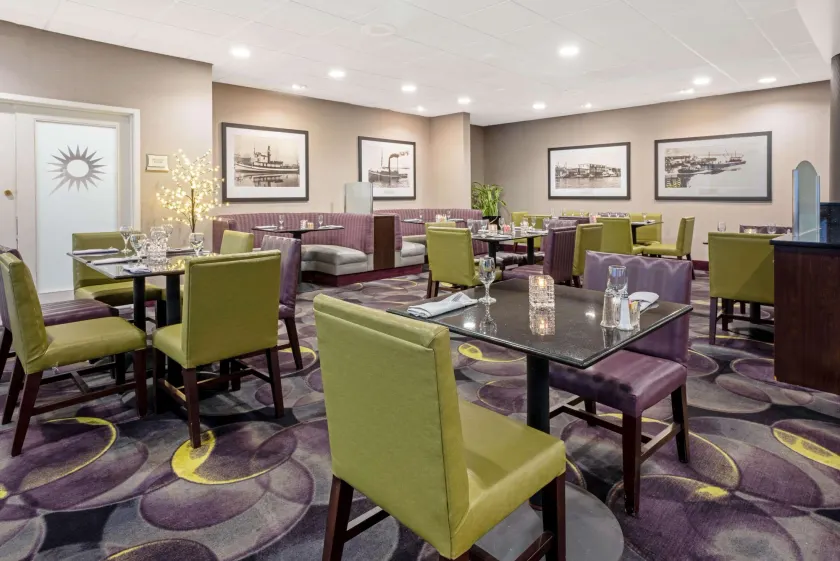 La Quinta by Wyndham Tacoma - Seattle - Image 1