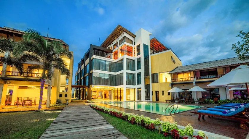 Amagi Aria Airport Transit Hotel - Image 1