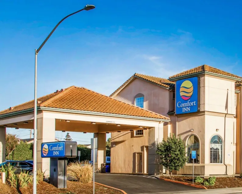 Comfort Inn Watsonville - Image 1