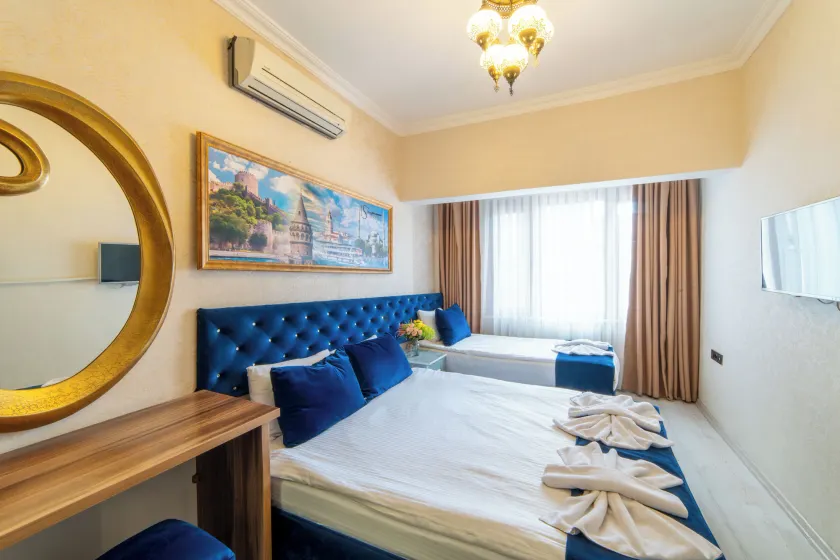 Boutique Sultan Hotel & Restauran - Image 1