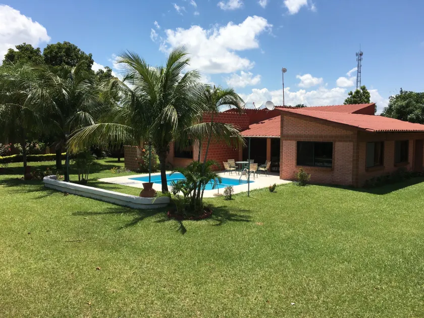 Casa por Temporadas - Image 1