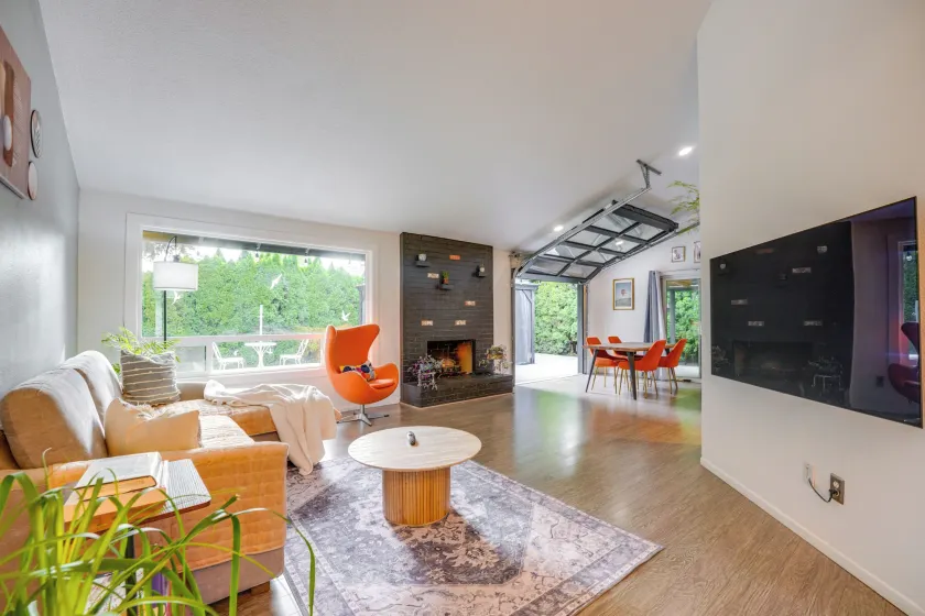 6 Mi to Vancouver Waterfront! Modern Extended Stay - Image 1