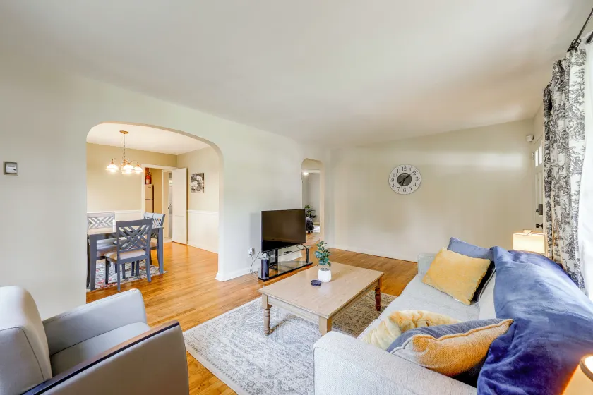2 Mi to Augusta National: Walkable Neighborhood! - Image 1