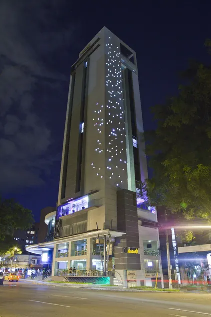 Inntu Hotel - Image 1