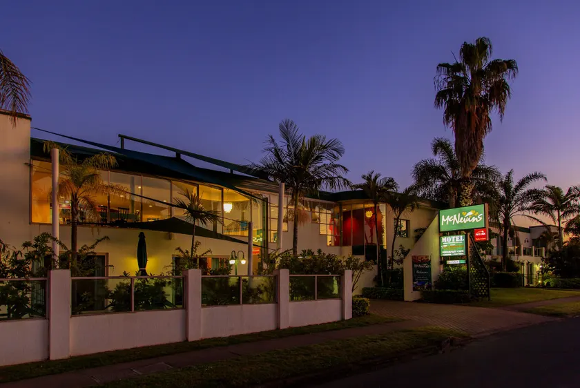 McNevins Maryborough Motel - Image 1