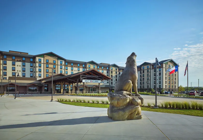 Great Wolf Lodge Webster - Image 1