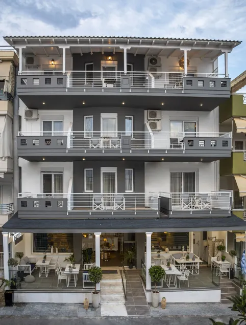 Aqua Mare Hotel - Image 1