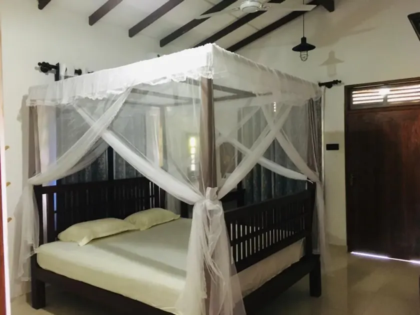 sathis villa  - Image 1