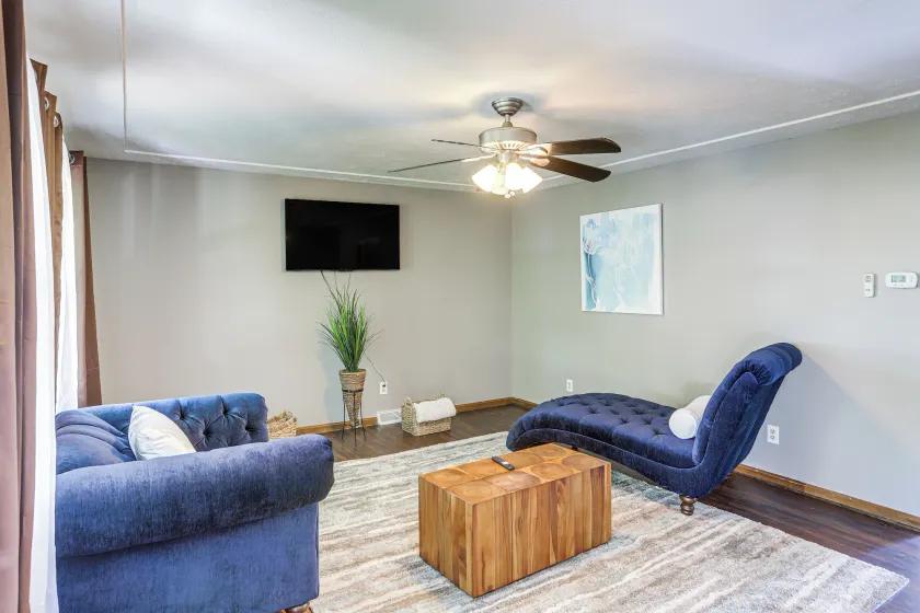 Lake Erie Family Getaway in Amherst: Pets Welcome! - Image 1