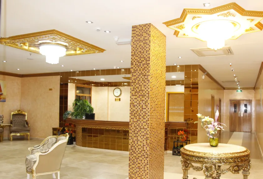 Riyam Hotel - Image 1